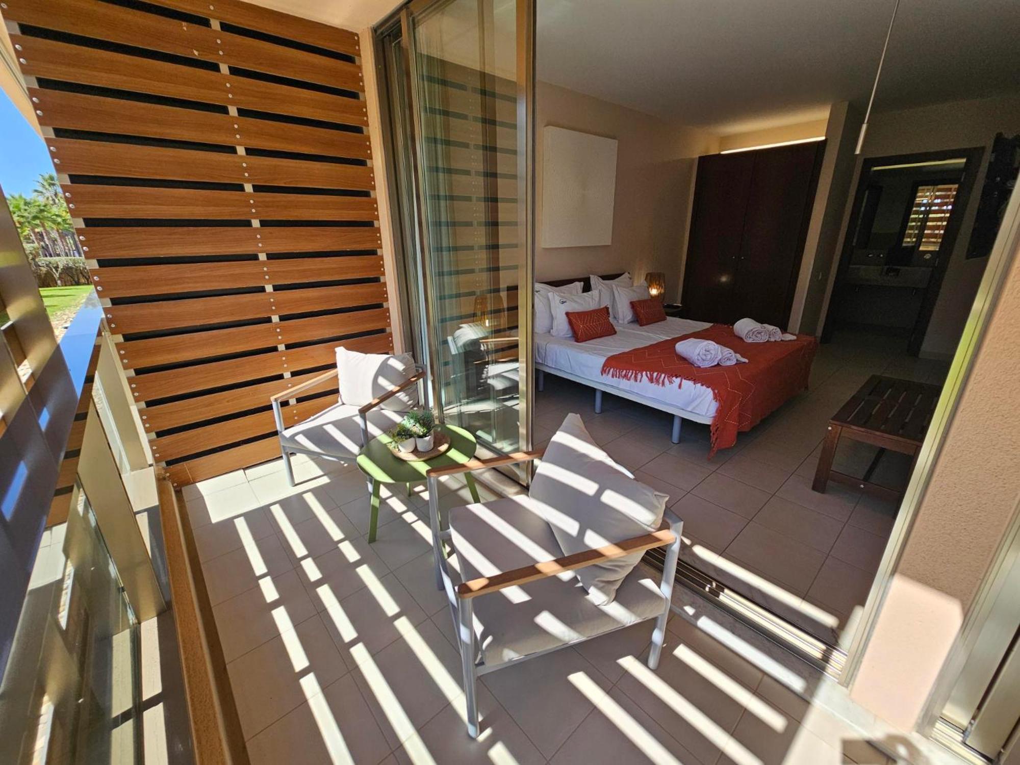 Charming Herdade Dos Salgados - Lagoas T2 Apartment Guia (Faro)